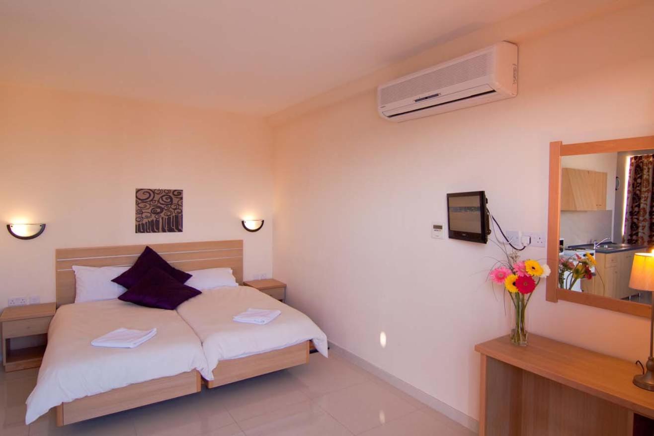 Dean Hamlet Hotel Saint Julian's Екстер'єр фото