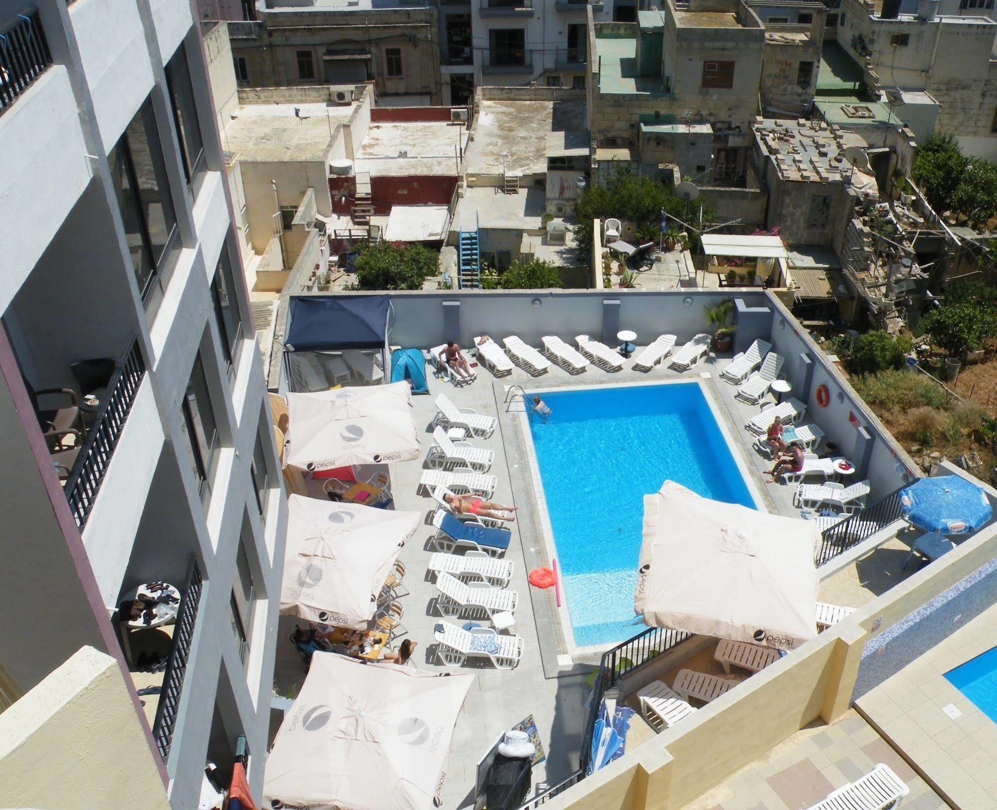 Dean Hamlet Hotel Saint Julian's Екстер'єр фото
