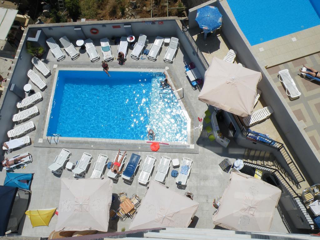 Dean Hamlet Hotel Saint Julian's Екстер'єр фото